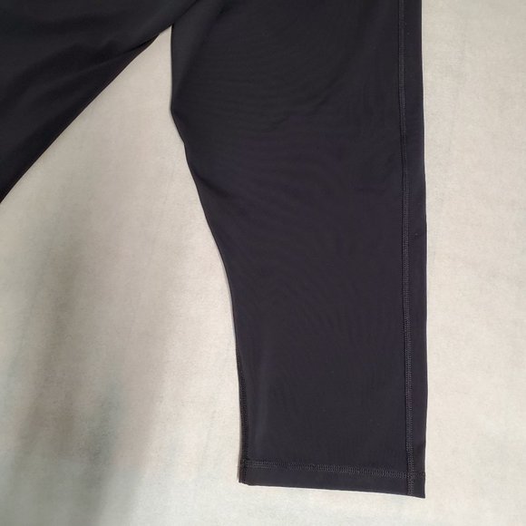 Adidas Leggings womens Size XL Cropped Black athletic athleisure - Picture 9 of 11